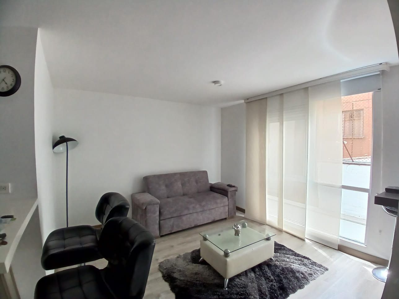 Apartamento en venta Risaralda Pereira Los Alamos 45 m2 Habitaciones 1 Baños 2 Garajes 2 Precio $270000000