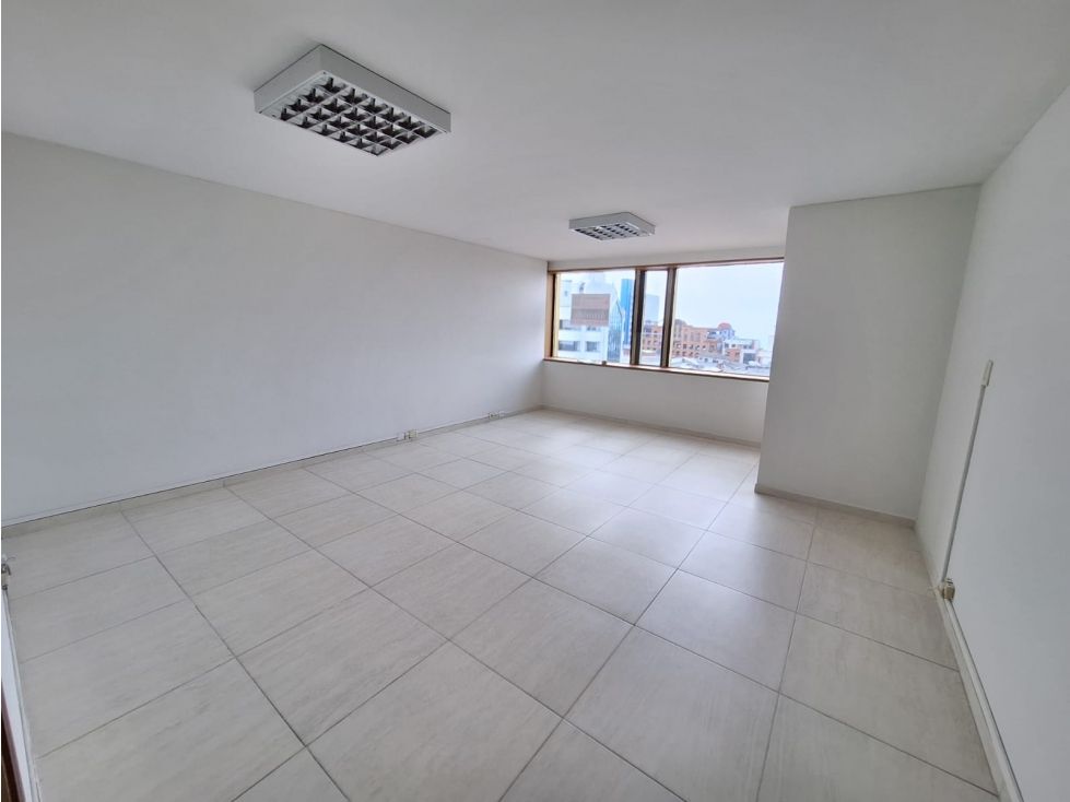 Oficina en arriendo Caldas Manizales El Centro 38 m2 Habitaciones 0 Baños 1 Garajes 0 Precio $1507000