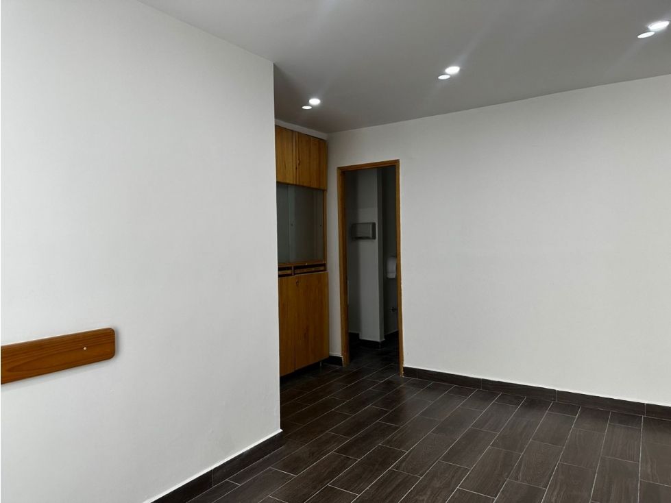 Oficina en venta Antioquia Medellín Villa Carlota 89 m2 Habitaciones 0 Baños 1 Garajes 1 Precio $585000000