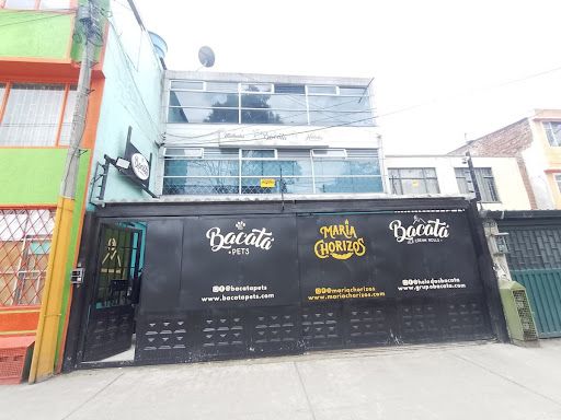 Casa en venta Cundinamarca Bogotá Villa Luz 290 m2 Habitaciones 5 Baños 6 Garajes 3 Precio $1120000000