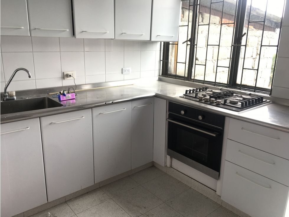 Casa en venta Caldas Manizales La Leonora 144 m2 Habitaciones 4 Baños 3 Garajes 0 Precio $600000000