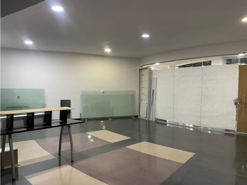 Local en arriendo Antioquia Medellín Altos Del Poblado 92 m2 Habitaciones 0 Baños 0 Garajes 0 Precio $13700000