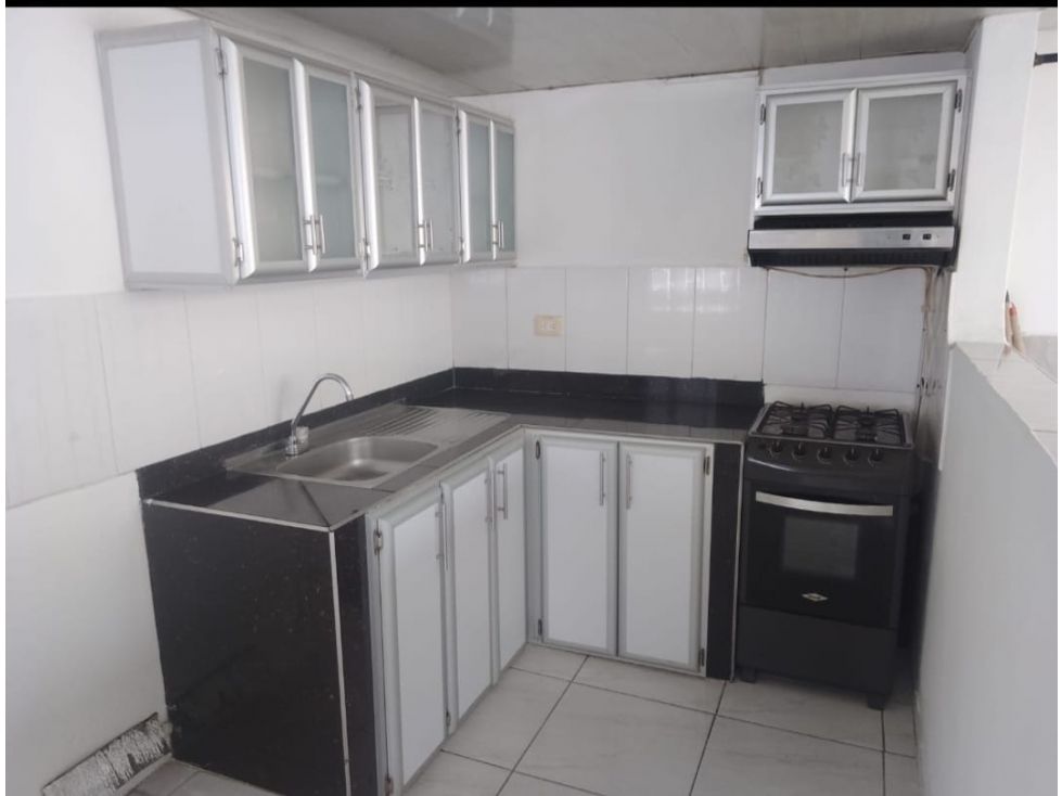 Apartamento en venta Risaralda Pereira Pereira 118 m2 Habitaciones 4 Baños 2 Garajes 0 Precio $240000000