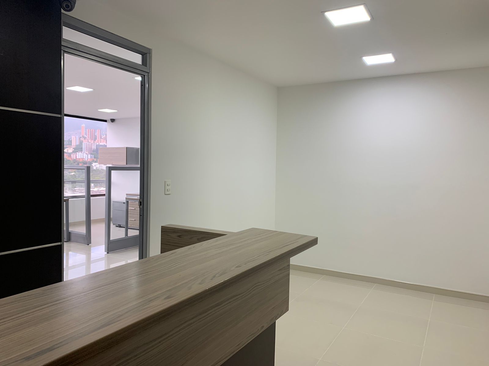 Oficina en arriendo Antioquia Medellín Simesa 91 m2 Habitaciones 0 Baños 4 Garajes 1 Precio $8700000