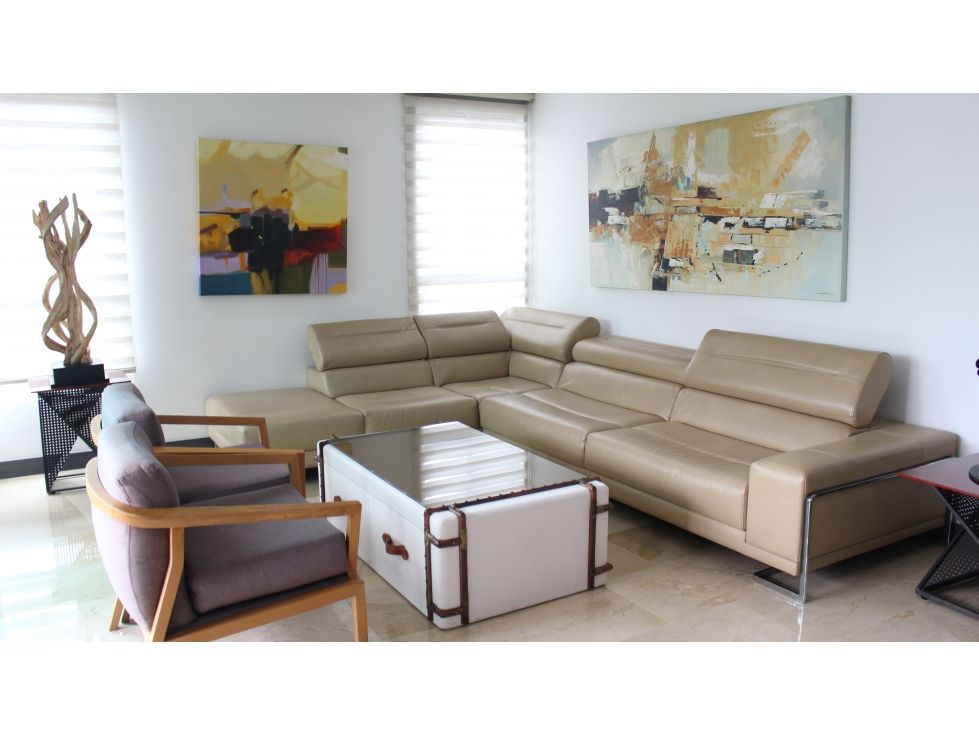 Apartamento en arriendo o venta Antioquia Medellín Castropol 146 m2 Habitaciones 3 Baños 6 Garajes 3 Precio venta $1300000000 Precio arriendo $9300000