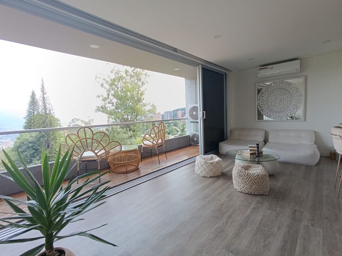 Apartamento en arriendo Antioquia Medellín El Tesoro 67 m2 Habitaciones 1 Baños 2 Garajes 2 Precio $4000000