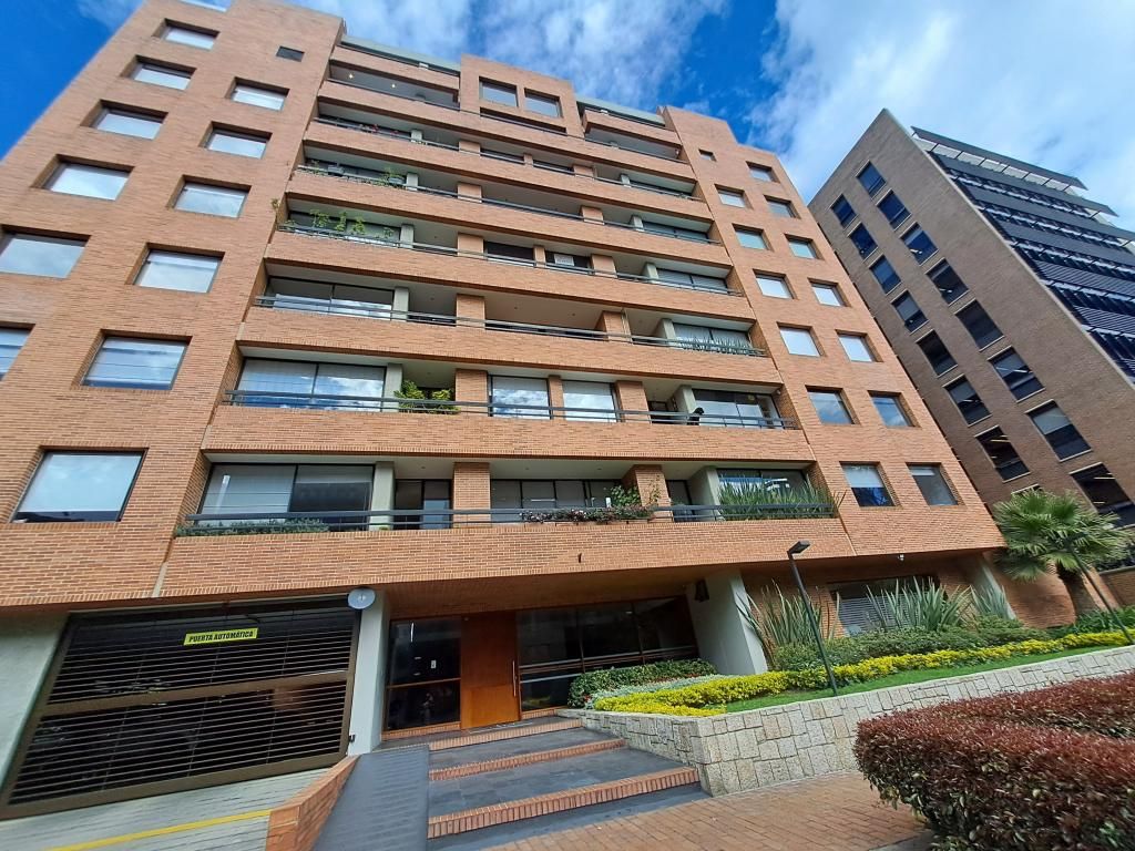 Apartaestudio en arriendo Cundinamarca Bogotá Chico 54 m2 Habitaciones 1 Baños 0 Garajes 2 Precio $3500000
