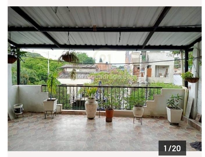 Casa en venta Valle Del Cauca Cali Ciudad 2000 230 m2 Habitaciones 5 Baños 6 Garajes 3 Precio $480000000