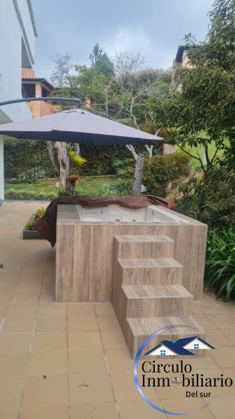 Casa en arriendo Antioquia El Retiro El Retiro 930 m2 Habitaciones 7 Baños 4 Garajes 5 Precio $15000000