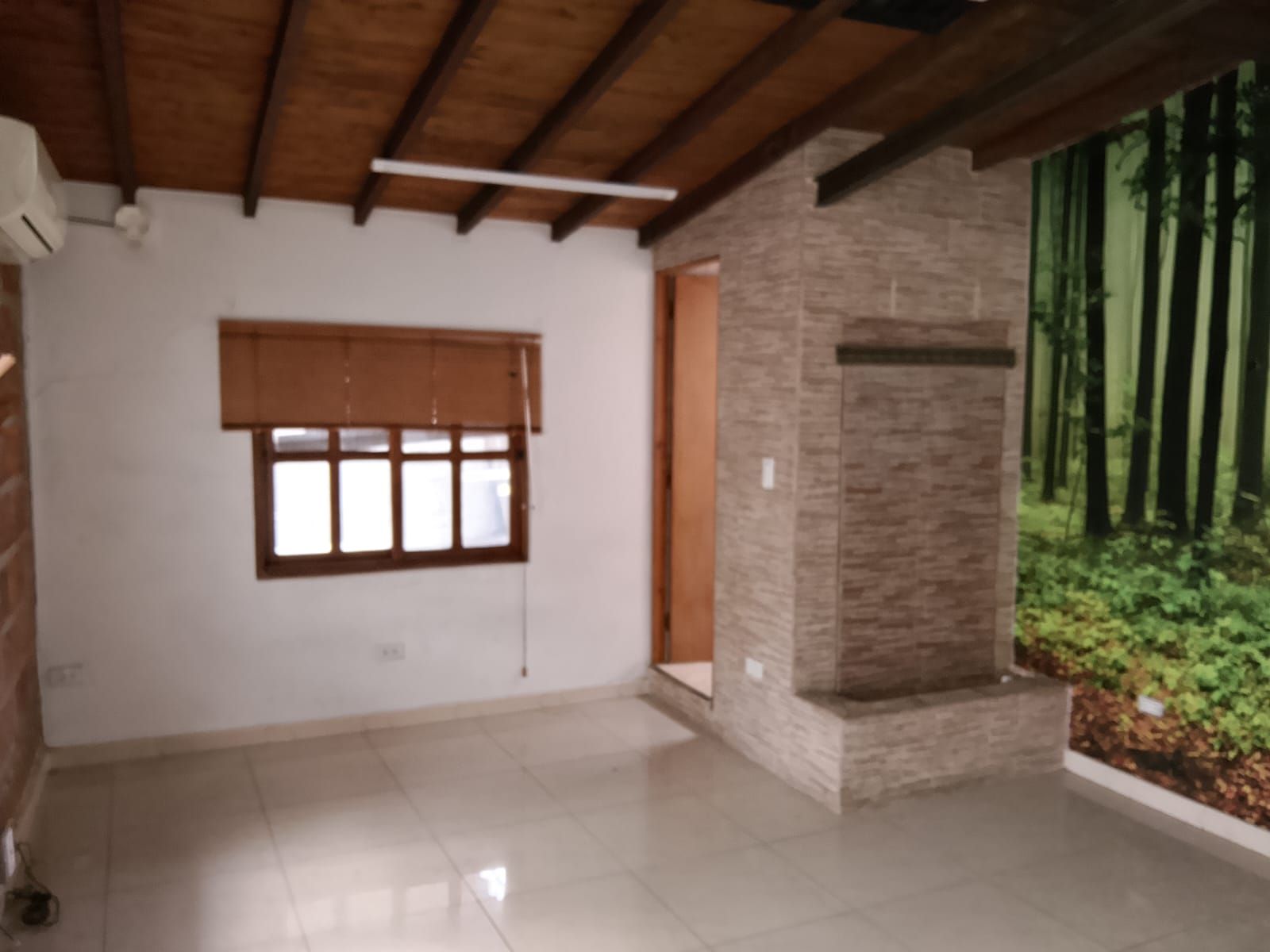 Bodega en arriendo o venta Antioquia Medellín San Bernardo 350 m2 Habitaciones 0 Baños 6 Garajes 1 Precio venta $1450000000 Precio arriendo $12000000