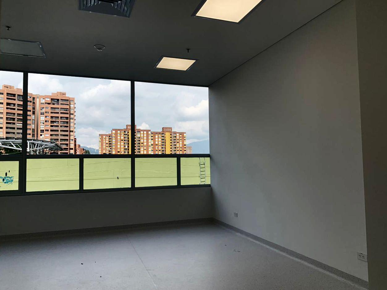 Consultorio en arriendo Antioquia Medellín Alejandria 42 m2 Habitaciones 0 Baños 2 Garajes 1 Precio $5700000