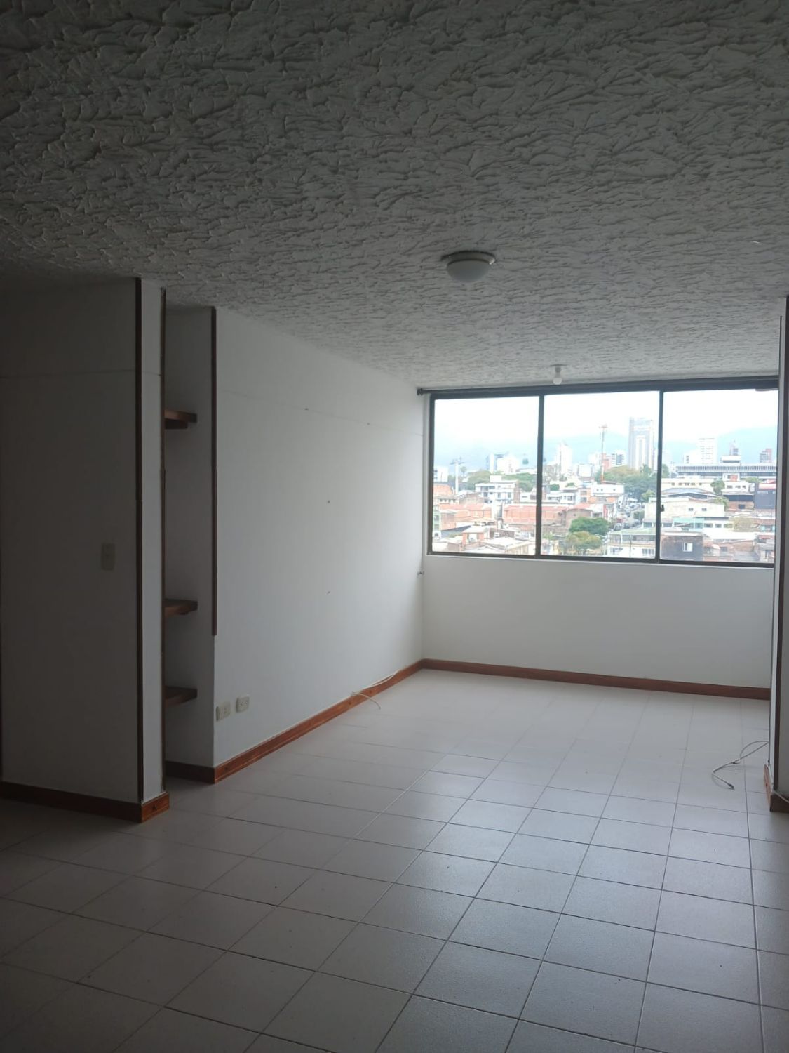 Apartamento en venta Risaralda Pereira Pereira 77 m2 Habitaciones 2 Baños 2 Garajes 2 Precio $220000000