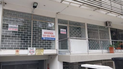 Local en arriendo Valle Del Cauca Cali San Vicente 102 m2 Habitaciones 0 Baños 0 Garajes 0 Precio $4600000