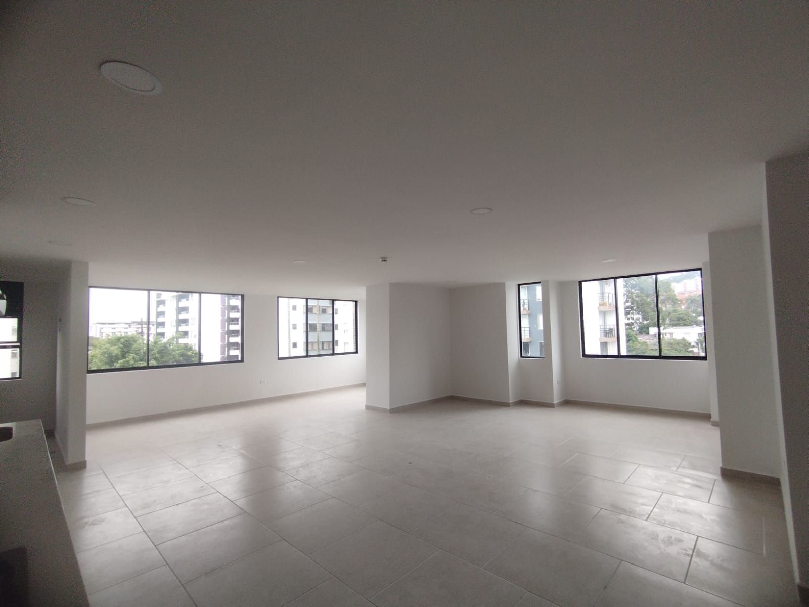 Apartamento en venta Risaralda Pereira Los Angeles 137 m2 Habitaciones 2 Baños 2 Garajes 3 Precio $960000000