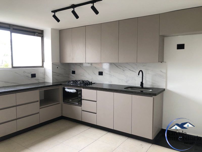 Apartamento en arriendo Antioquia Envigado San Sebastian 110 m2 Habitaciones 3 Baños 4 Garajes 3 Precio $4900000