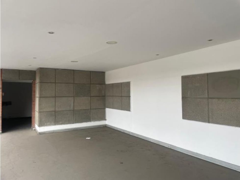 Local en arriendo Cundinamarca Bogotá Gorgonzola 166 m2 Habitaciones 0 Baños 1 Garajes 5 Precio $7000000