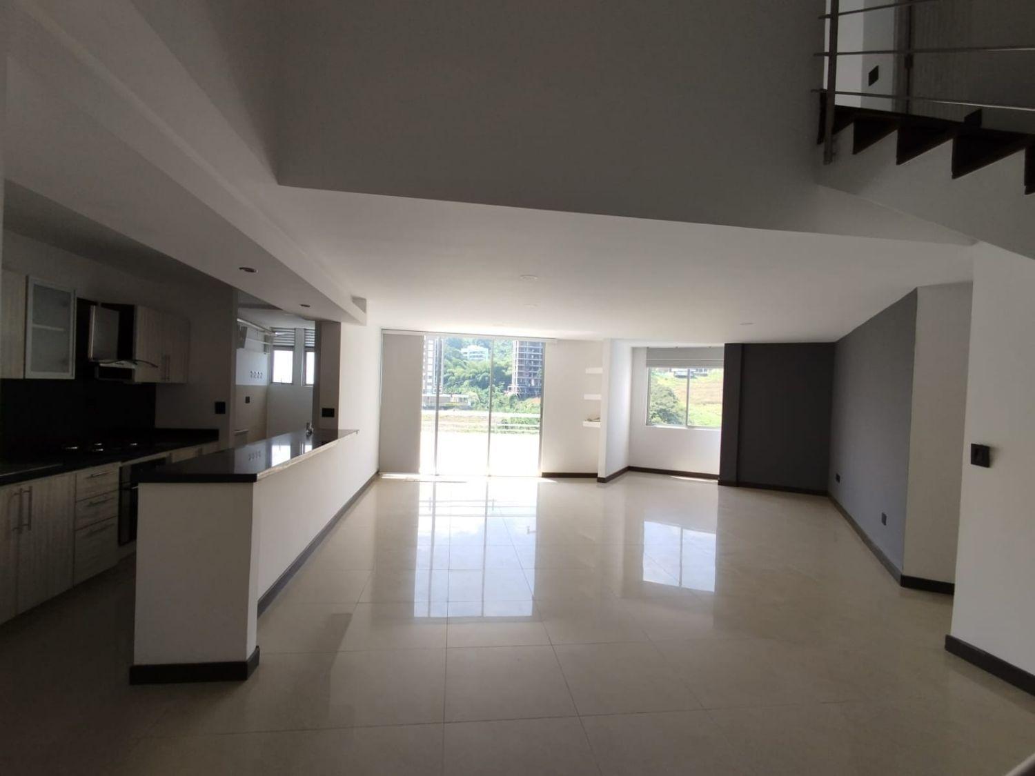 Apartamento en venta Risaralda Pereira Pinares 179 m2 Habitaciones 3 Baños 6 Garajes 3 Precio $785000000