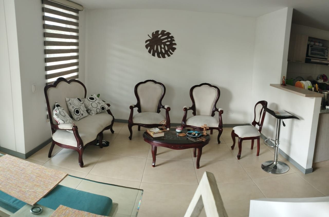 Casa en venta Risaralda Dosquebradas Zona Industrial Nd 99 m2 Habitaciones 3 Baños 4 Garajes 3 Precio $496000000