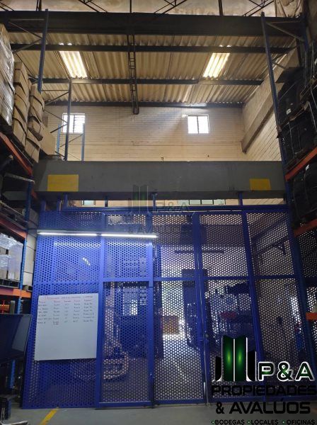 Bodega en arriendo Antioquia La Estrella La Estrella 700 m2 Habitaciones 0 Baños 5 Garajes 0 Precio $20500000