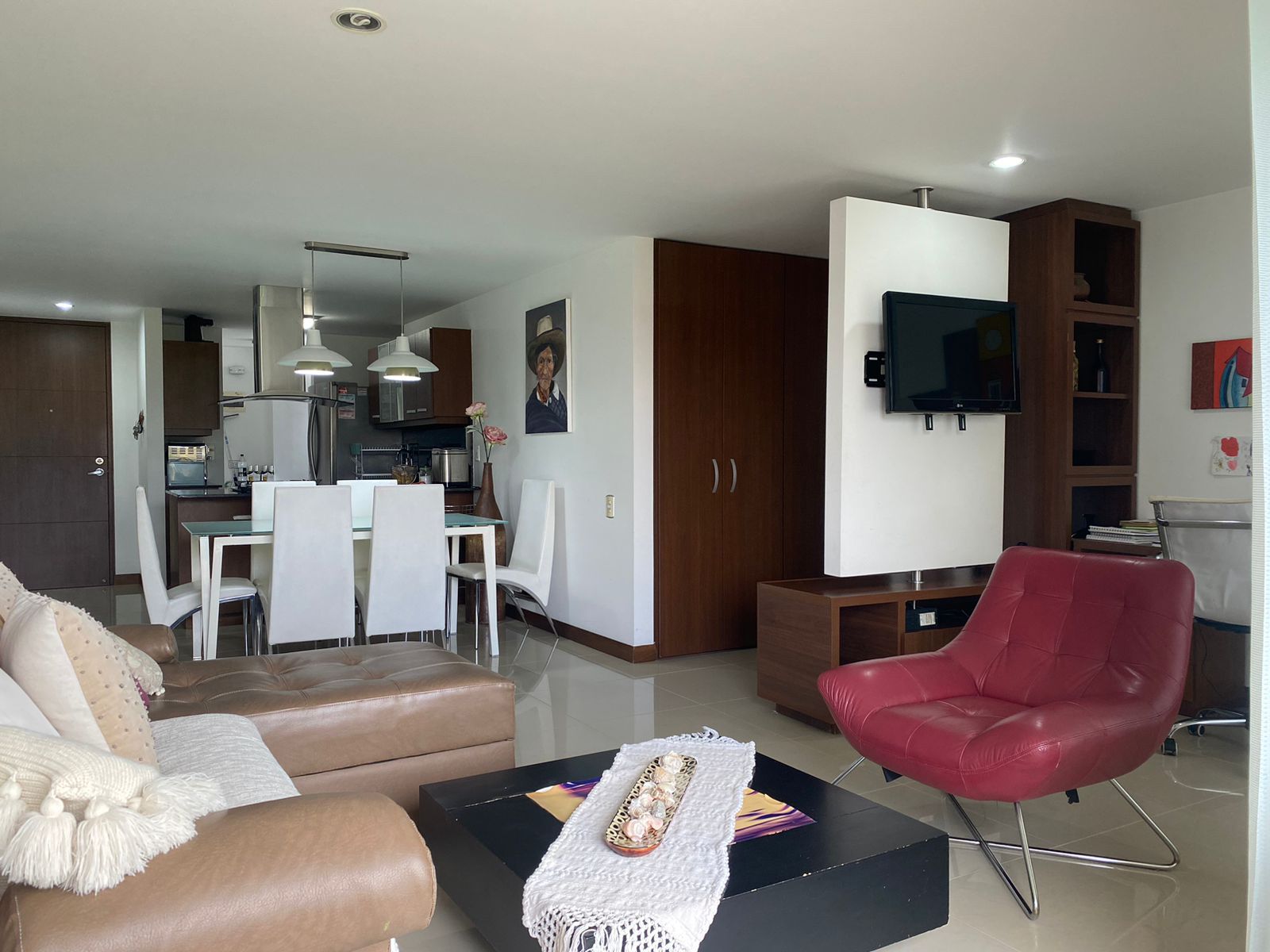 Apartamento en venta Antioquia Envigado Siena 95 m2 Habitaciones 3 Baños 2 Garajes 3 Precio $690000000