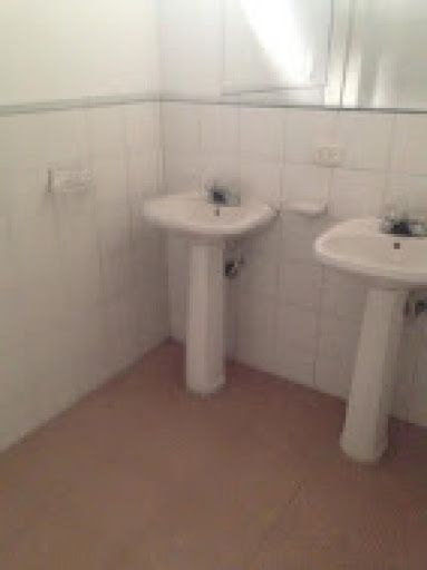 Bodega en venta Cundinamarca Bogotá La Cabaña 1076 m2 Habitaciones 0 Baños 5 Garajes 0 Precio $2800000000