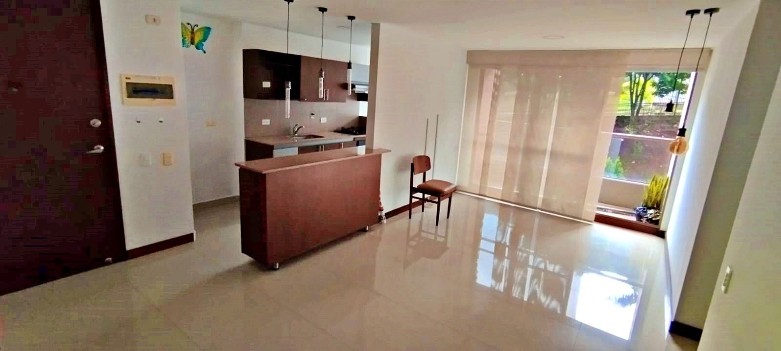 Apartamento en arriendo Antioquia Medellín El Diamante No2 71 m2 Habitaciones 3 Baños 2 Garajes 1 Precio $4500000