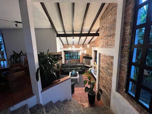 Casa en venta Antioquia Envigado Asd 235 m2 Habitaciones 3 Baños 6 Garajes 1 Precio $1740000000