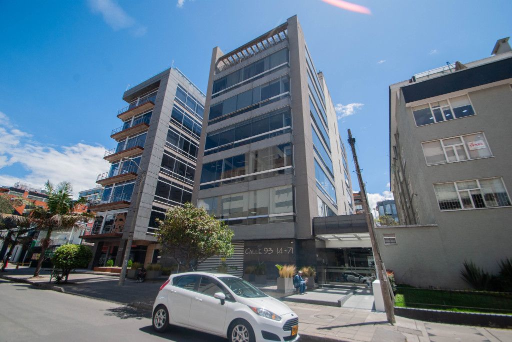 Oficina en arriendo Cundinamarca Bogotá Chicó Norte 193 m2 Habitaciones 0 Baños 5 Garajes 4 Precio $16085000