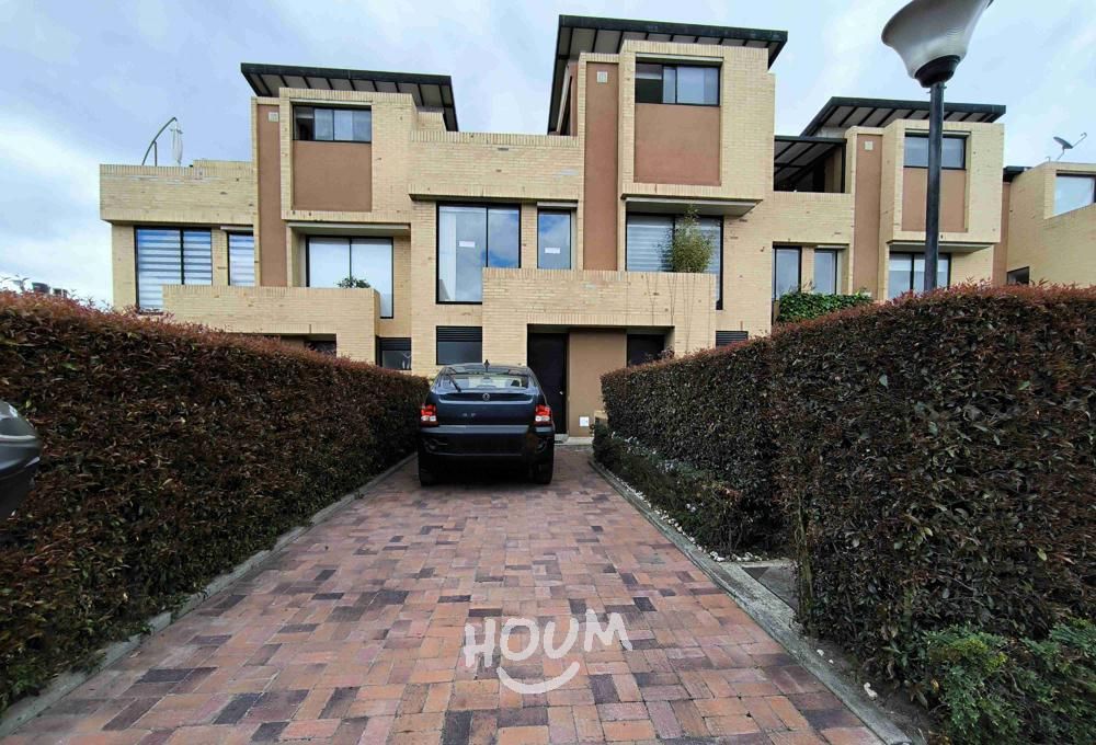 Casa en venta Cundinamarca Cajicá Calahorra 107 m2 Habitaciones 3 Baños 3 Garajes 2 Precio $570000000