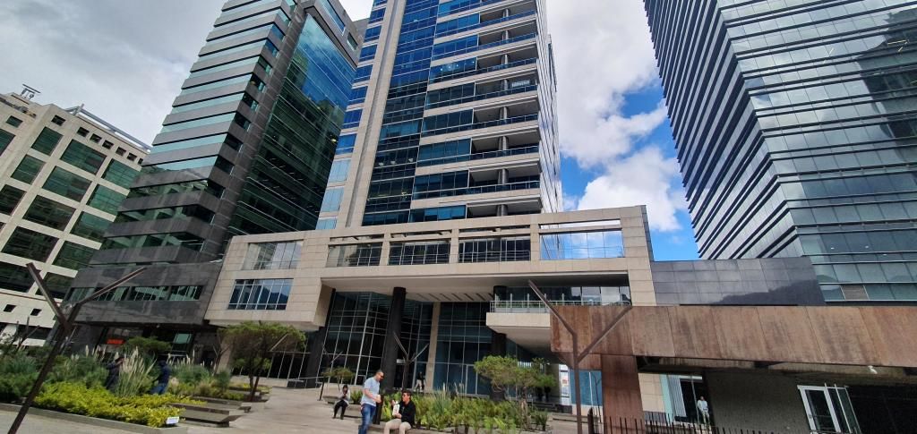 Oficina en venta Cundinamarca Bogotá Santa Ana Occidental 142 m2 Habitaciones 0 Baños 1 Garajes 3 Precio $1752240000