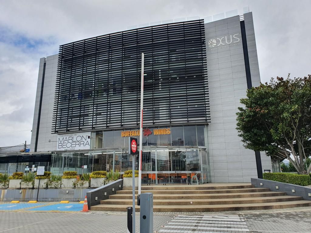 Oficina en venta Cundinamarca Cajicá Santa Cruz 91 m2 Habitaciones 0 Baños 1 Garajes 2 Precio $813000000