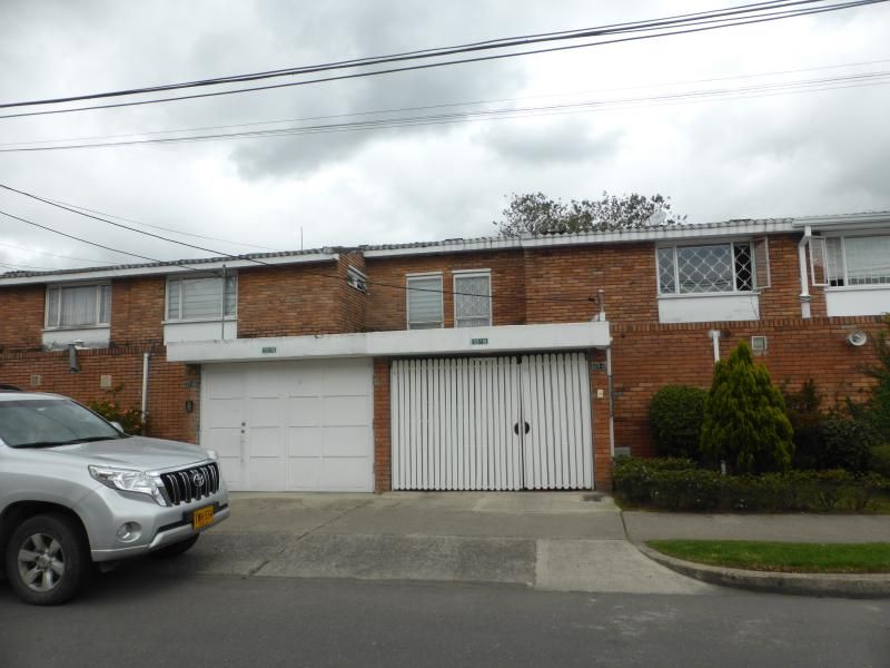 Casa en venta Cundinamarca Bogotá Ub Cordoba Niza 200 m2 Habitaciones 3 Baños 3 Garajes 1 Precio $875000000