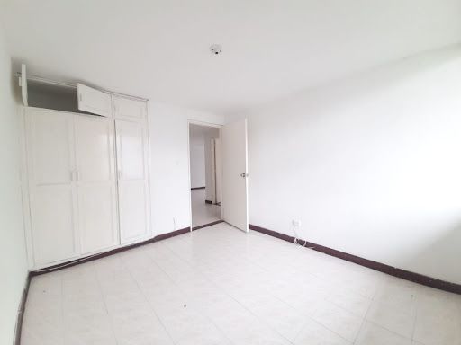 Apartamento en arriendo Risaralda Pereira Pinares De San Martin 116 m2 Habitaciones 3 Baños 2 Garajes 2 Precio $2610000