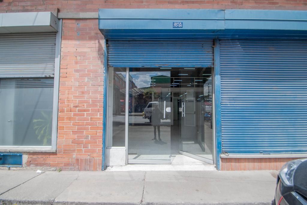 Local en arriendo Cundinamarca Bogotá Franco 960 m2 Habitaciones 0 Baños 0 Garajes 0 Precio $35000000