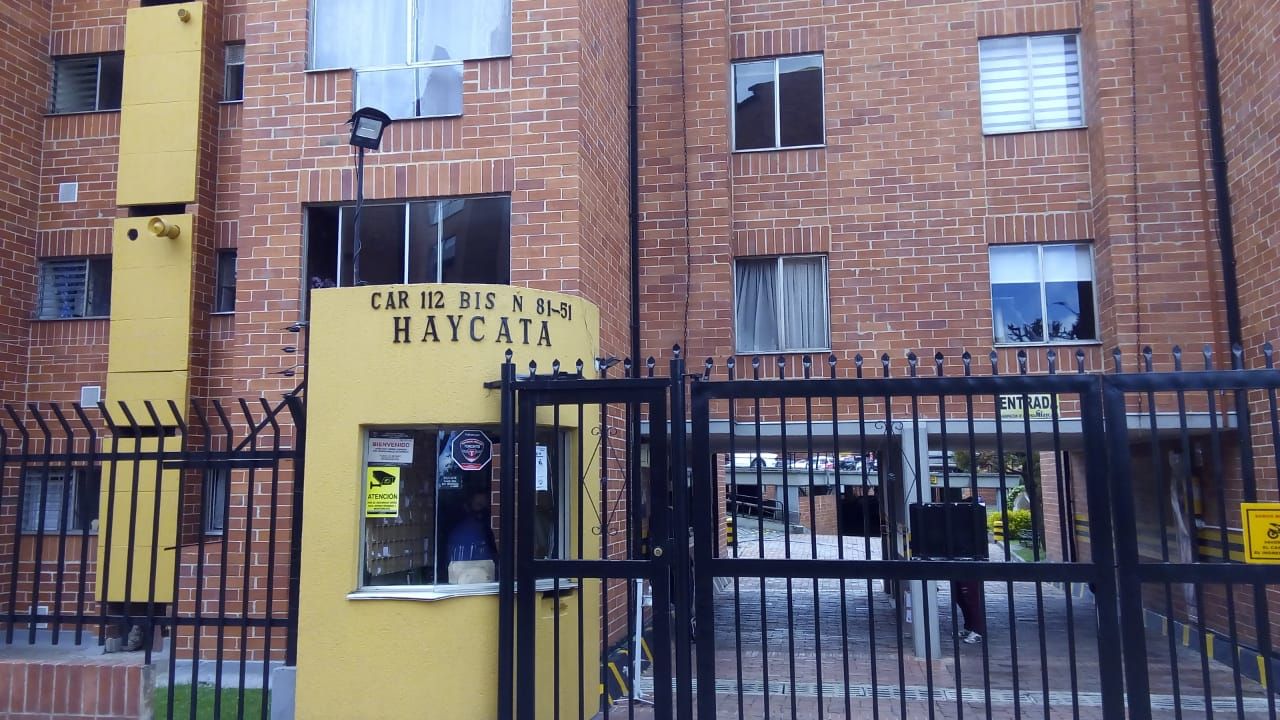 Apartaestudio en arriendo Cundinamarca Bogotá Cjr Haycata 39 m2 Habitaciones 1 Baños 1 Garajes 1 Precio $1350000