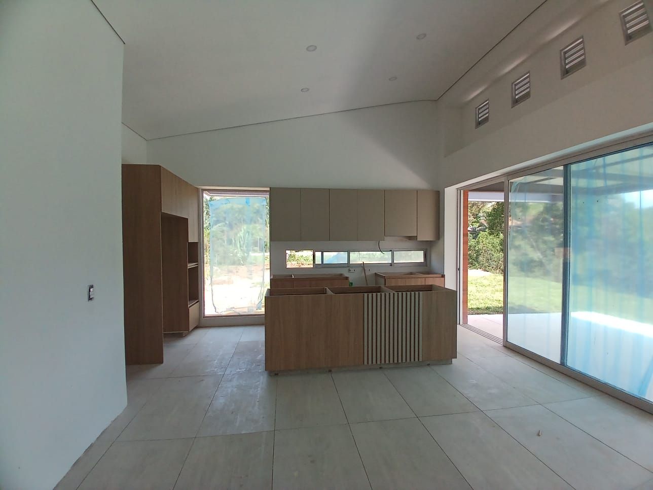 Casa Campestre en venta Risaralda Pereira Tinajas 390 m2 Habitaciones 3 Baños 6 Garajes 5 Precio $2200000000