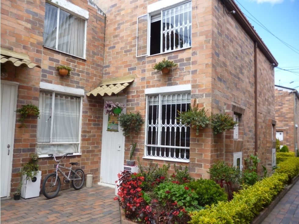 Casa en venta Cundinamarca Bogotá Betania 46 m2 Habitaciones 4 Baños 1 Garajes 0 Precio $190000000