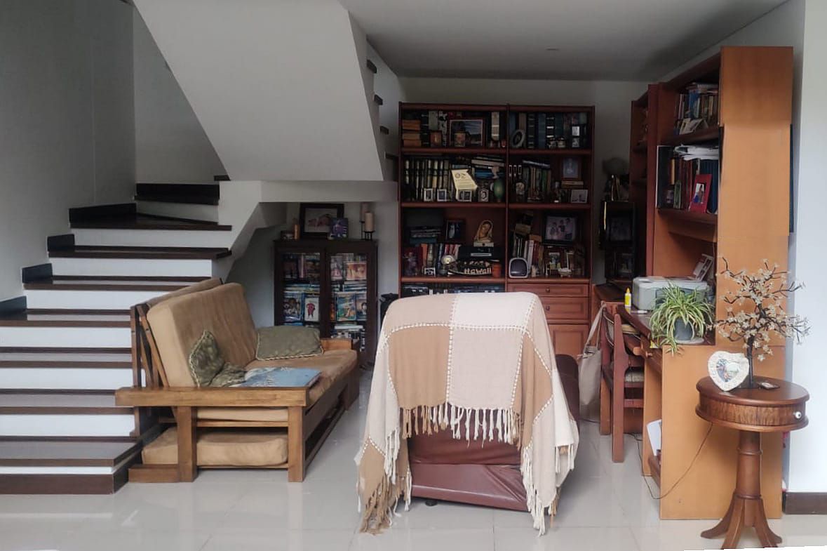 Casa en venta Antioquia Envigado El Chocho 251 m2 Habitaciones 3 Baños 6 Garajes 5 Precio $2020000000