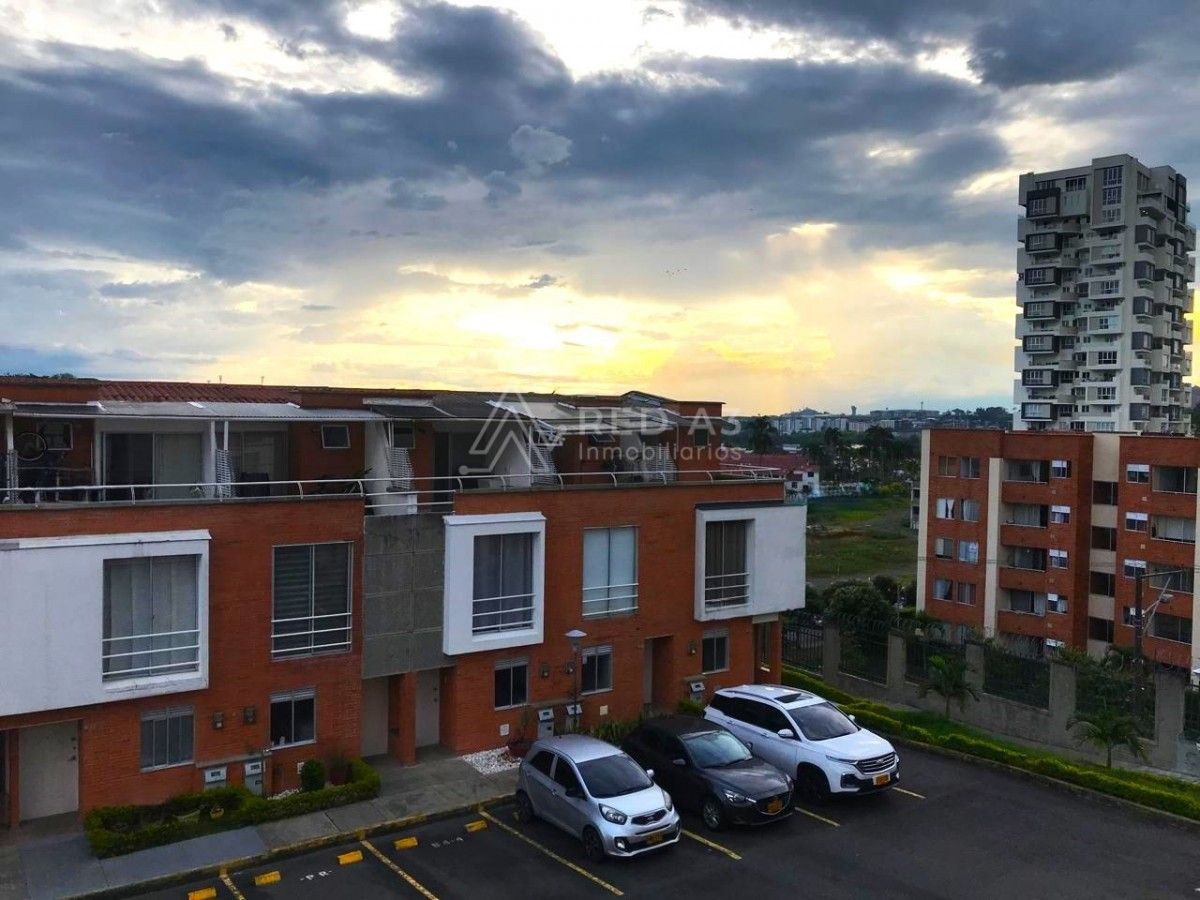 Casa en venta Risaralda Pereira Br Altos De Tanambi 90 m2 Habitaciones 3 Baños 4 Garajes 2 Precio $410000000