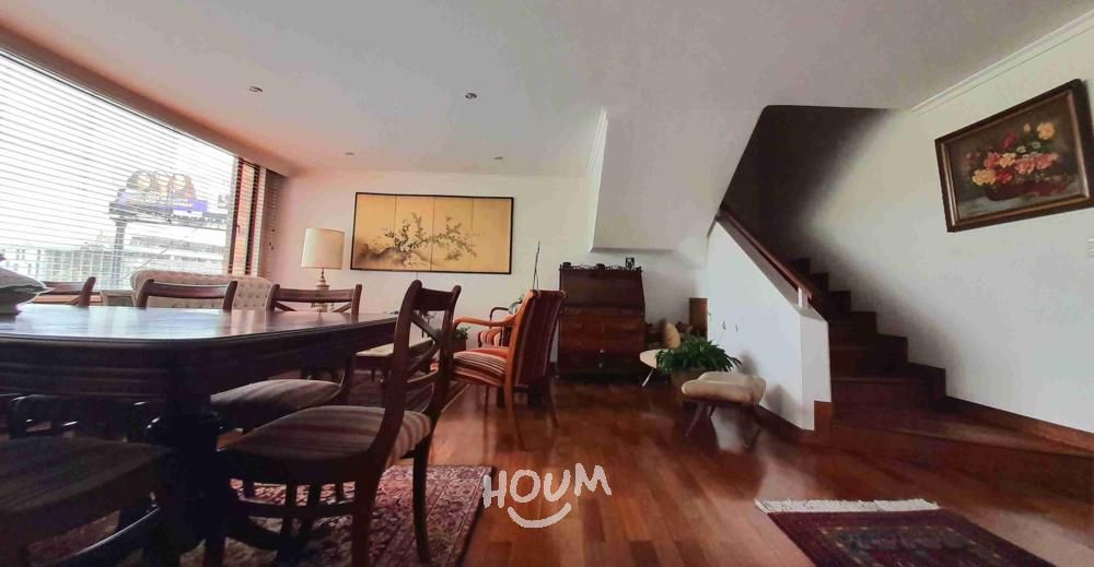 Apartamento en venta Cundinamarca Bogotá La Carolina 125 m2 Habitaciones 3 Baños 4 Garajes 2 Precio $800000000