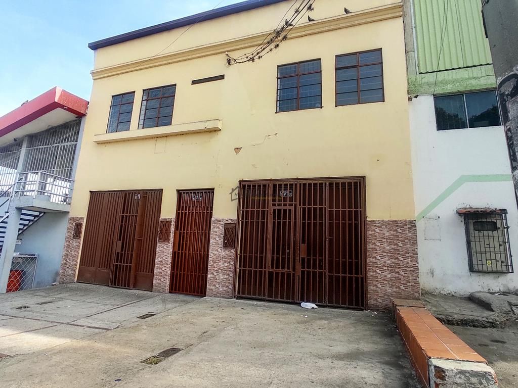 Local en arriendo Santander Bucaramanga Villa Rosa 30 m2 Habitaciones 0 Baños 0 Garajes 1 Precio $800000