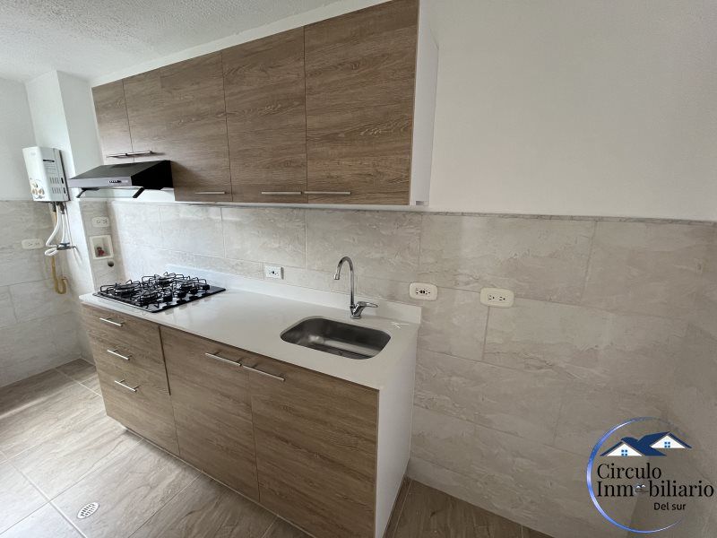 Apartamento en arriendo Antioquia Envigado La Sebastiana 65 m2 Habitaciones 3 Baños 2 Garajes 2 Precio $2300000