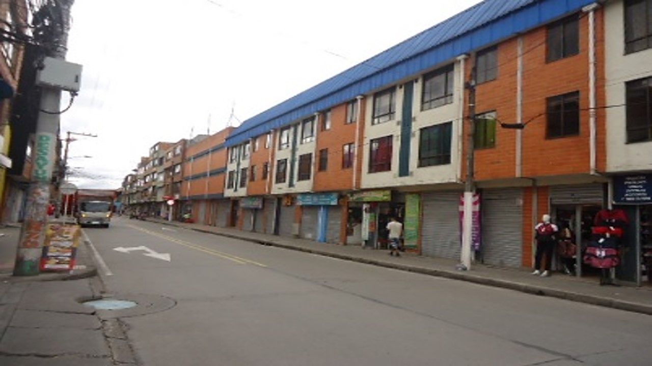Apartamento en venta Cundinamarca Bogotá Granjas Del Dorado 66 m2 Habitaciones 3 Baños 2 Garajes 1 Precio $200000000