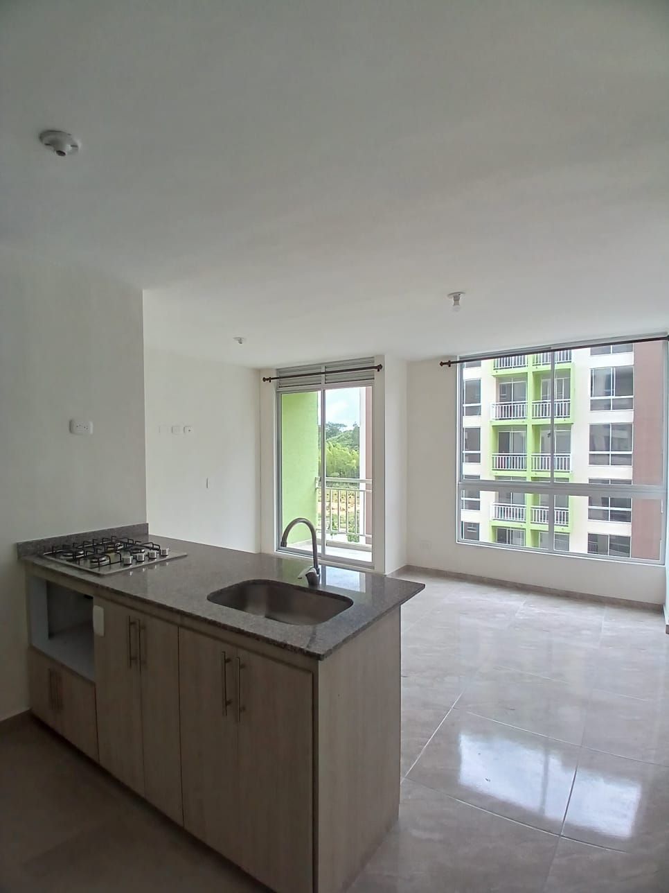 Apartamento en arriendo Risaralda Pereira Pereira 55 m2 Habitaciones 2 Baños 2 Garajes 2 Precio $1300000