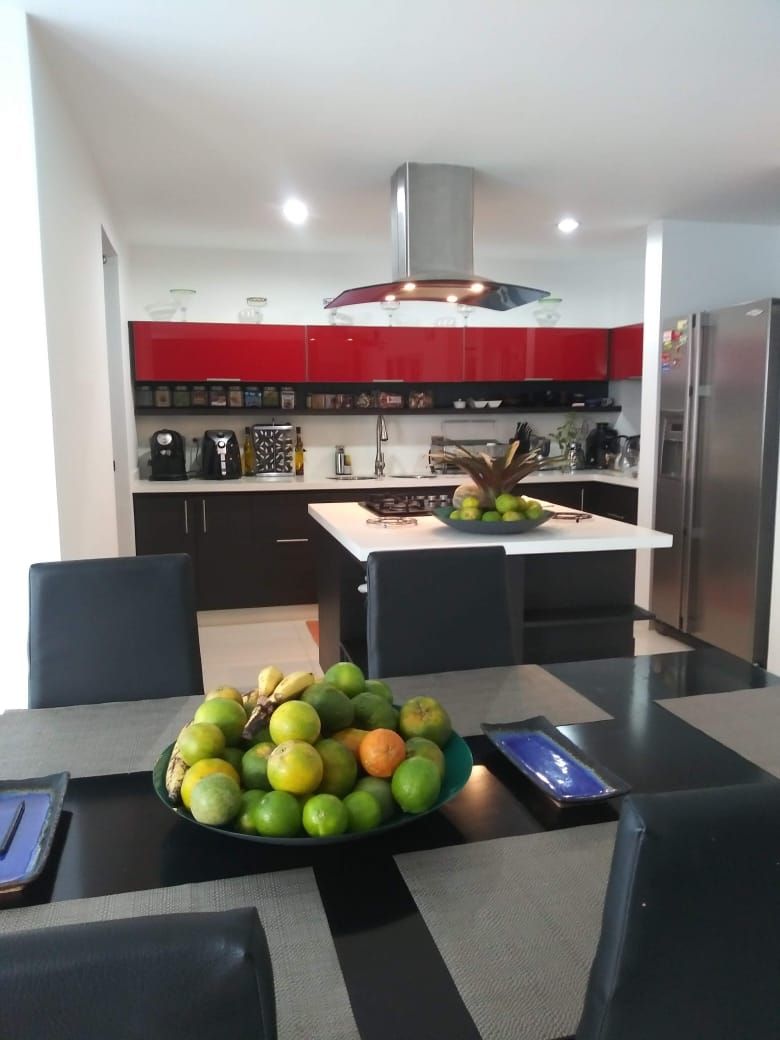 Apartamento en arriendo o venta Risaralda Pereira Los Alpes 108 m2 Habitaciones 2 Baños 4 Garajes 2 Precio venta $740000000 Precio arriendo $5500000
