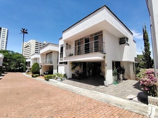 Casa en venta Tolima Ibagué Br Filadelfia 260 m2 Habitaciones 4 Baños 5 Garajes 2 Precio $1000000000