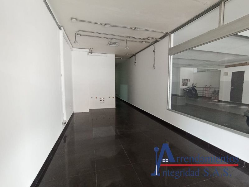 Local en arriendo Antioquia Medellín La Colina 80 m2 Habitaciones 0 Baños 1 Garajes 1 Precio $3600000