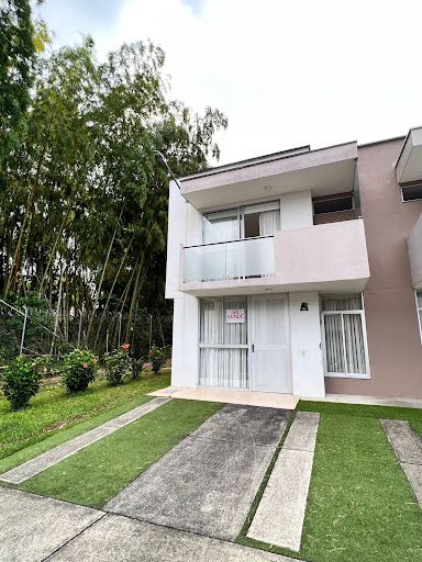 Casa en venta Risaralda Dosquebradas Br La Badea 104 m2 Habitaciones 3 Baños 3 Garajes 1 Precio $580000000