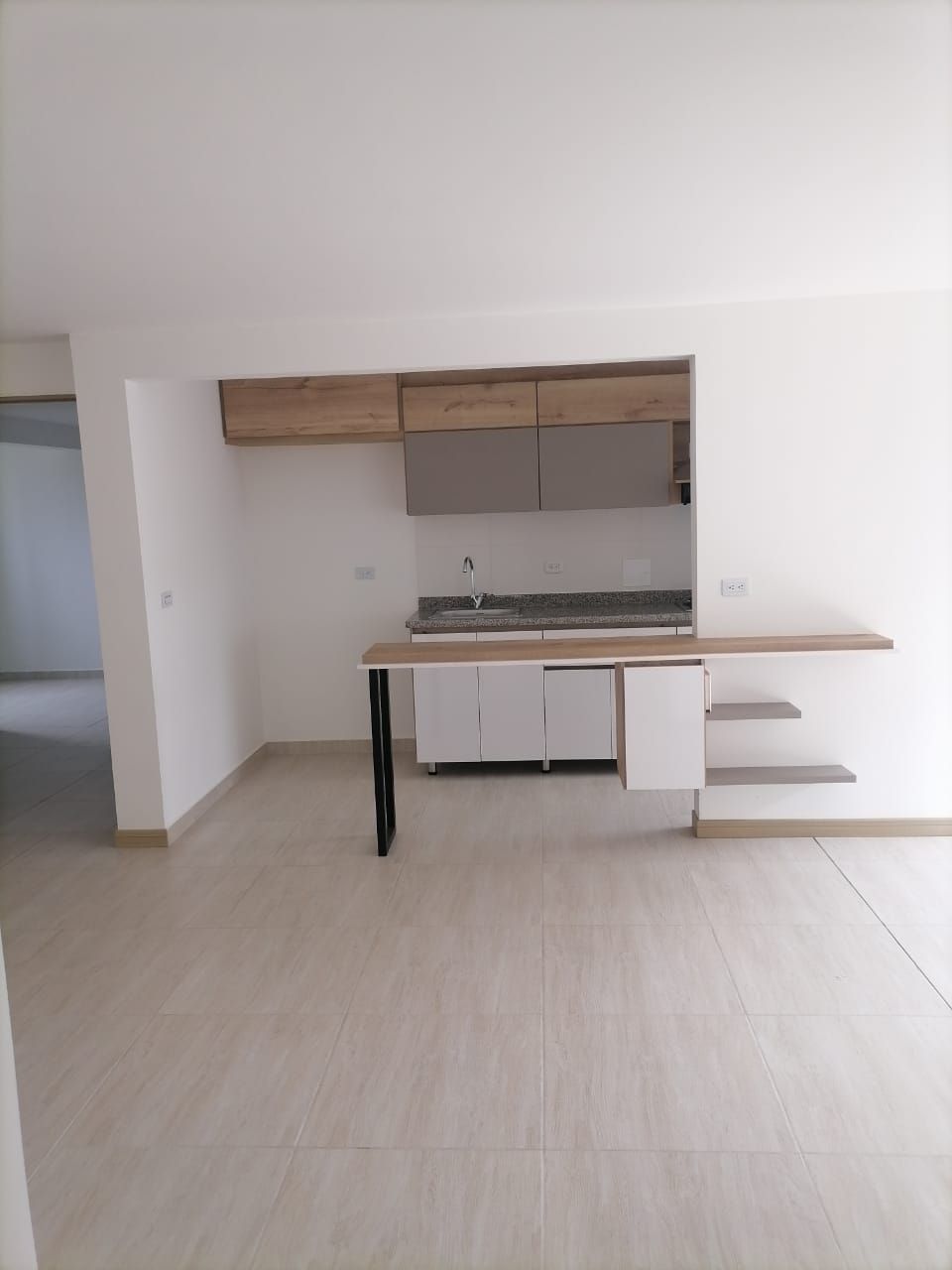 Apartamento en arriendo Risaralda Pereira Pereira 65 m2 Habitaciones 3 Baños 2 Garajes 2 Precio $1650000