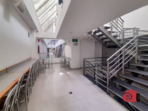 Oficina en arriendo Antioquia Envigado Zona Centro 60 m2 Habitaciones 0 Baños 1 Garajes 0 Precio $800000